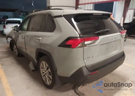 2022 Toyota Rav4 Xle Premium z USA, uszkodzony, nr VIN 2T3C1RFV3NW194883